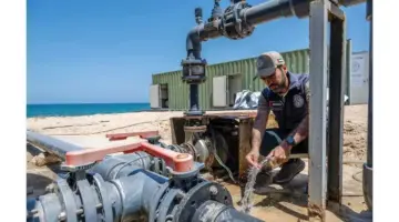 محطات التحلية الإماراتية في رفح المصرية تواصل ضخ المياه إلى خان يونس